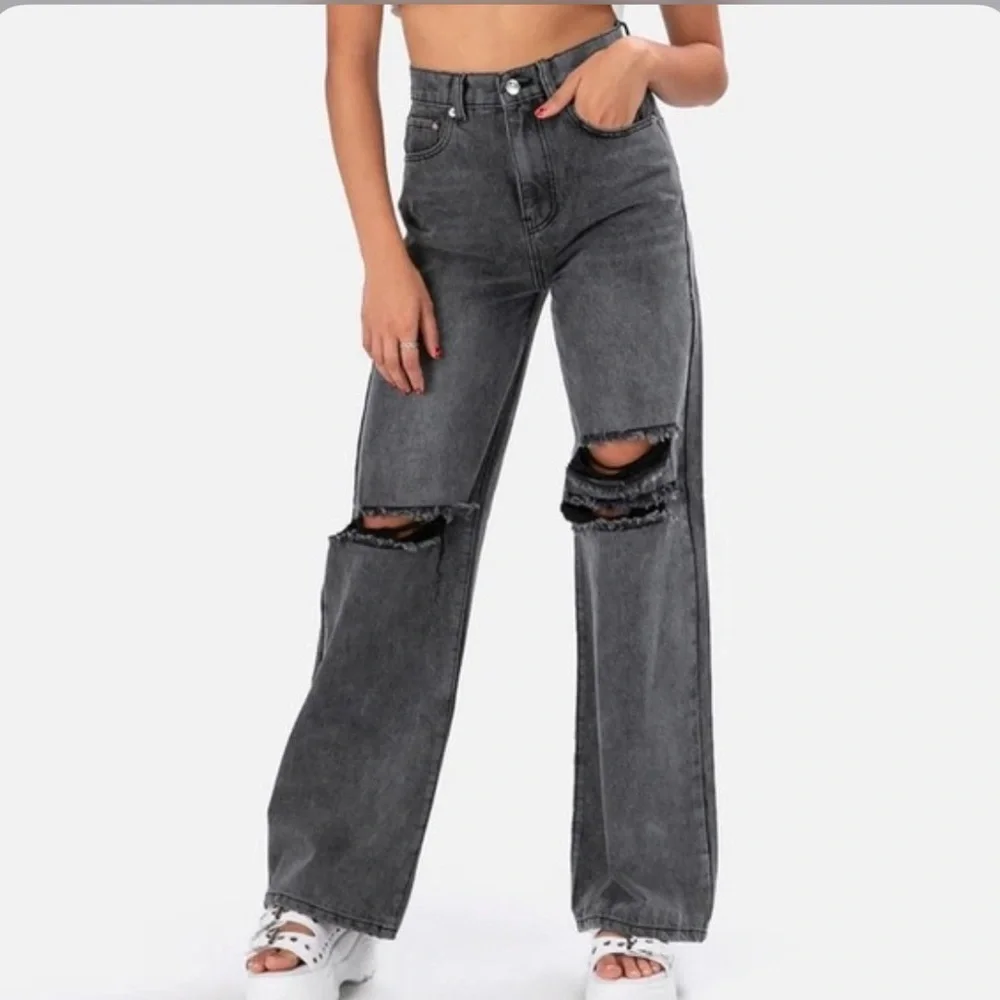 Adika Black Jeans - Picture 1 of 7
